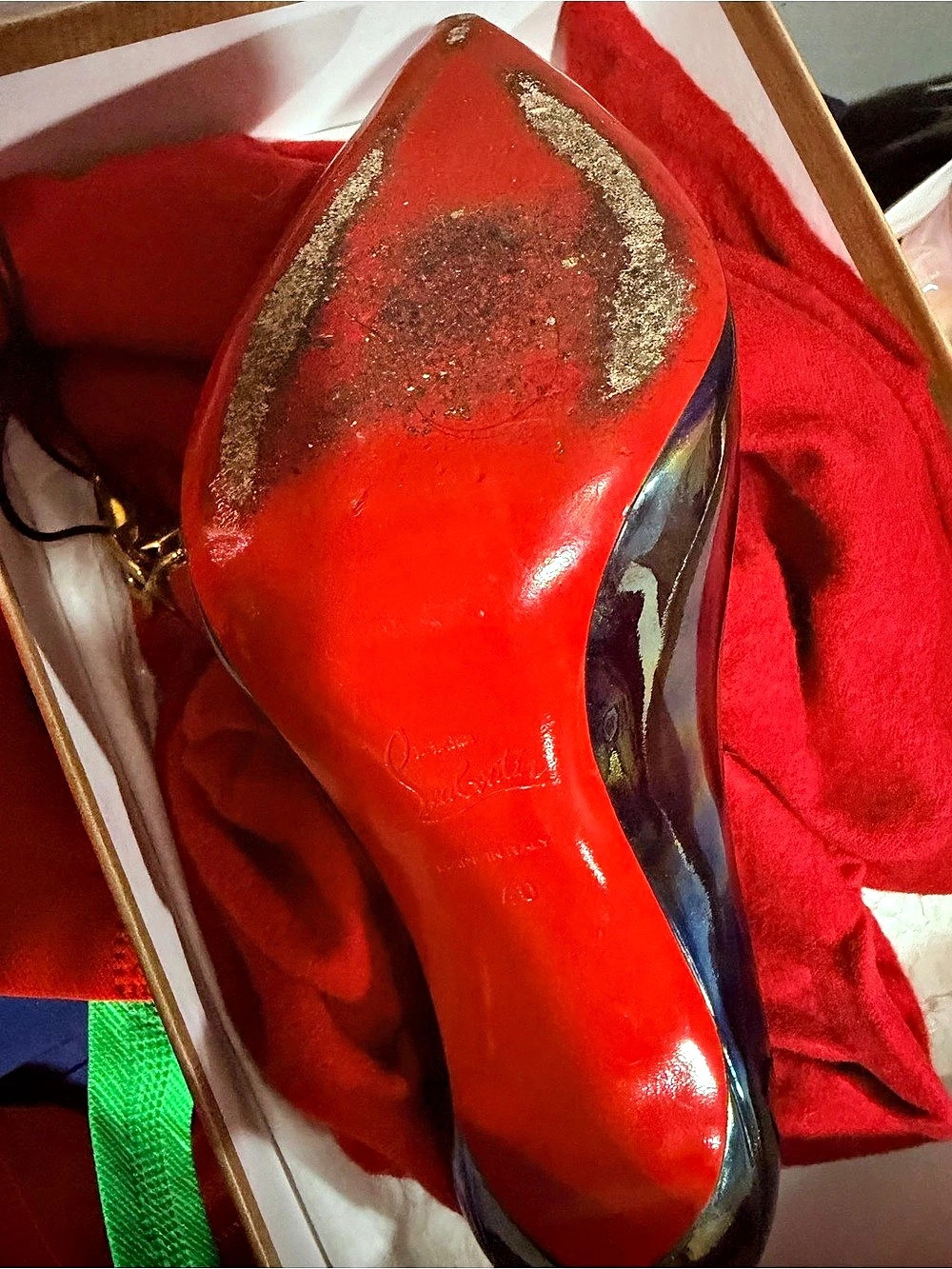 Christian Louboutin Pigalle Follies 100 Patent Stellar black holographic heels - Picture 5 of 6